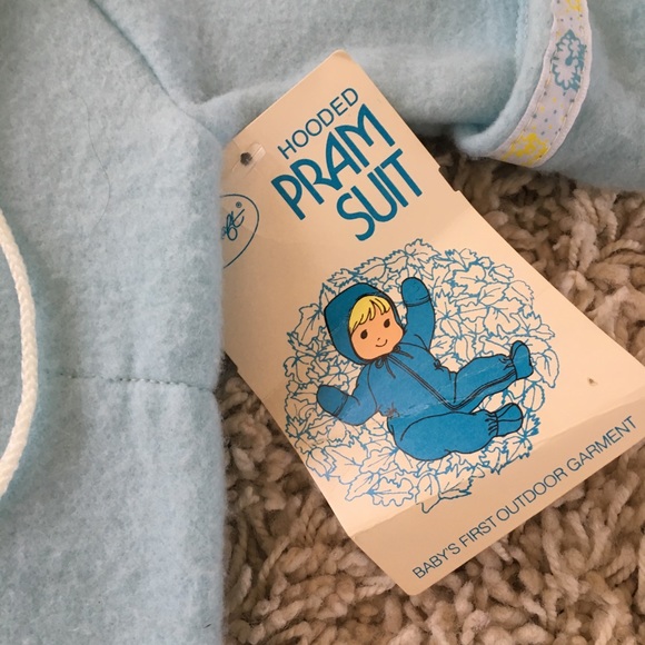 Vintage Pram or Snow Suit size 0-6 months - Picture 2 of 4